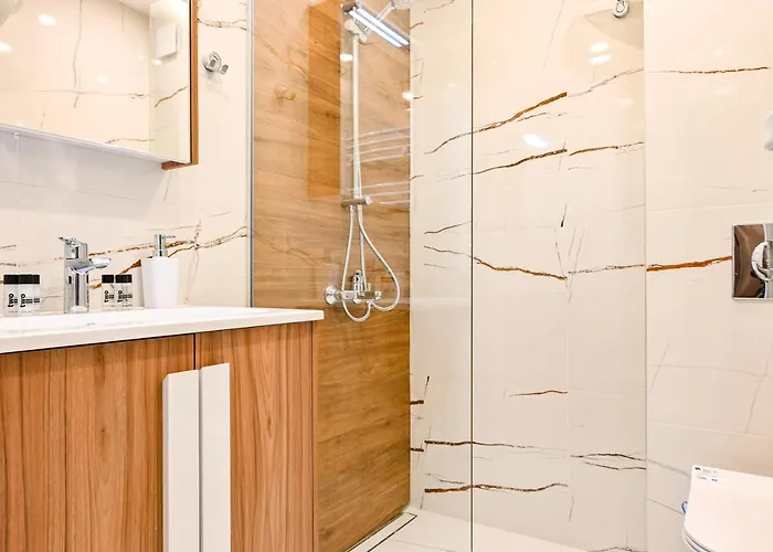 Armand De Azurro Apartament