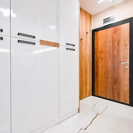 Armand De Azurro Apartamento