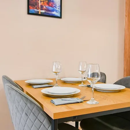 Armand De Azurro Apartamento *
